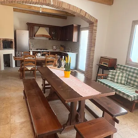 Pasu Bed & Breakfast 3*