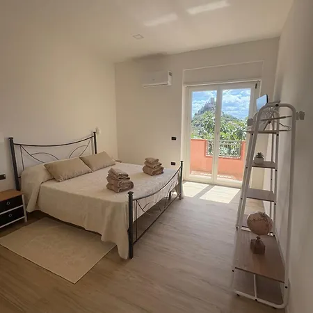 ベッド・アンド・ブレックファスト Pasu 3*